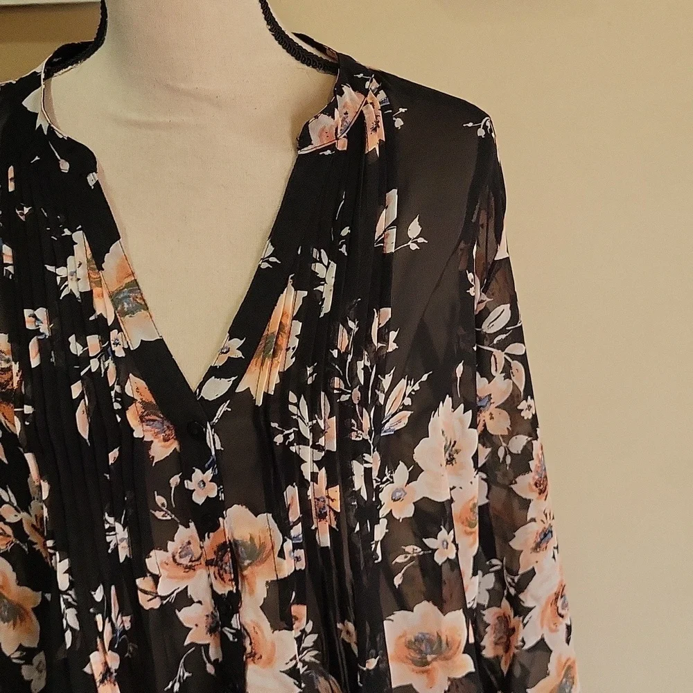 American Rag Shirt - Picture 3 of 10